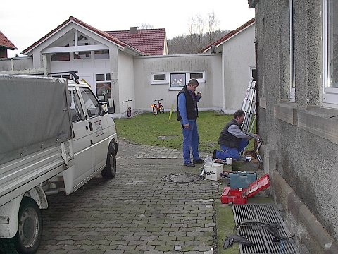 Fa. Scholle installiert die Tank-Anlagen in Alter Schule und MZH/KiGa