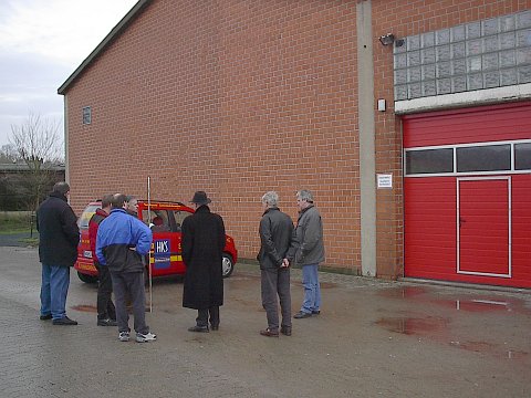 Fertiggarage oder Anbau in Eigenleistung