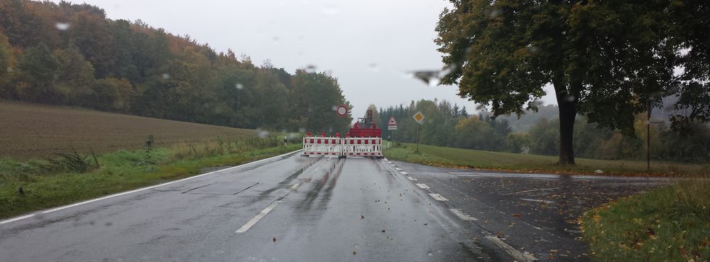 Vollsperrung Lödingsen Erbsen